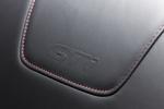 Peugeot 208 GTi 2012 года